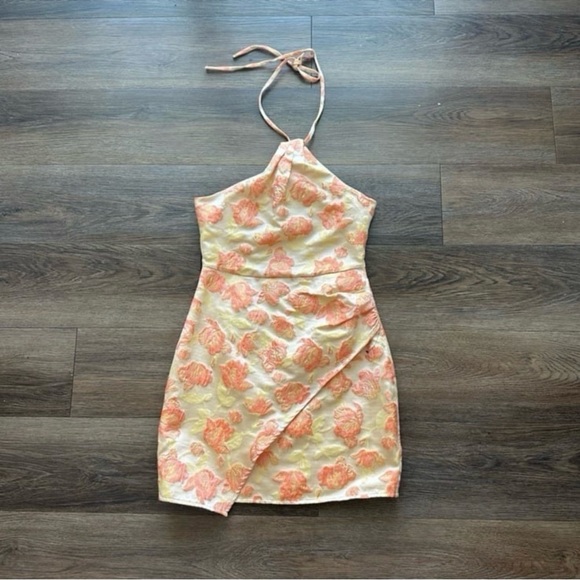 NWOT Lulus Going for Gorgeous Yellow Floral Halter Mini Dress (Size Small) - Picture 4 of 7